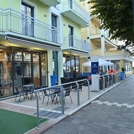 Hotel Italy Misano Adriatico Exteriör bild
