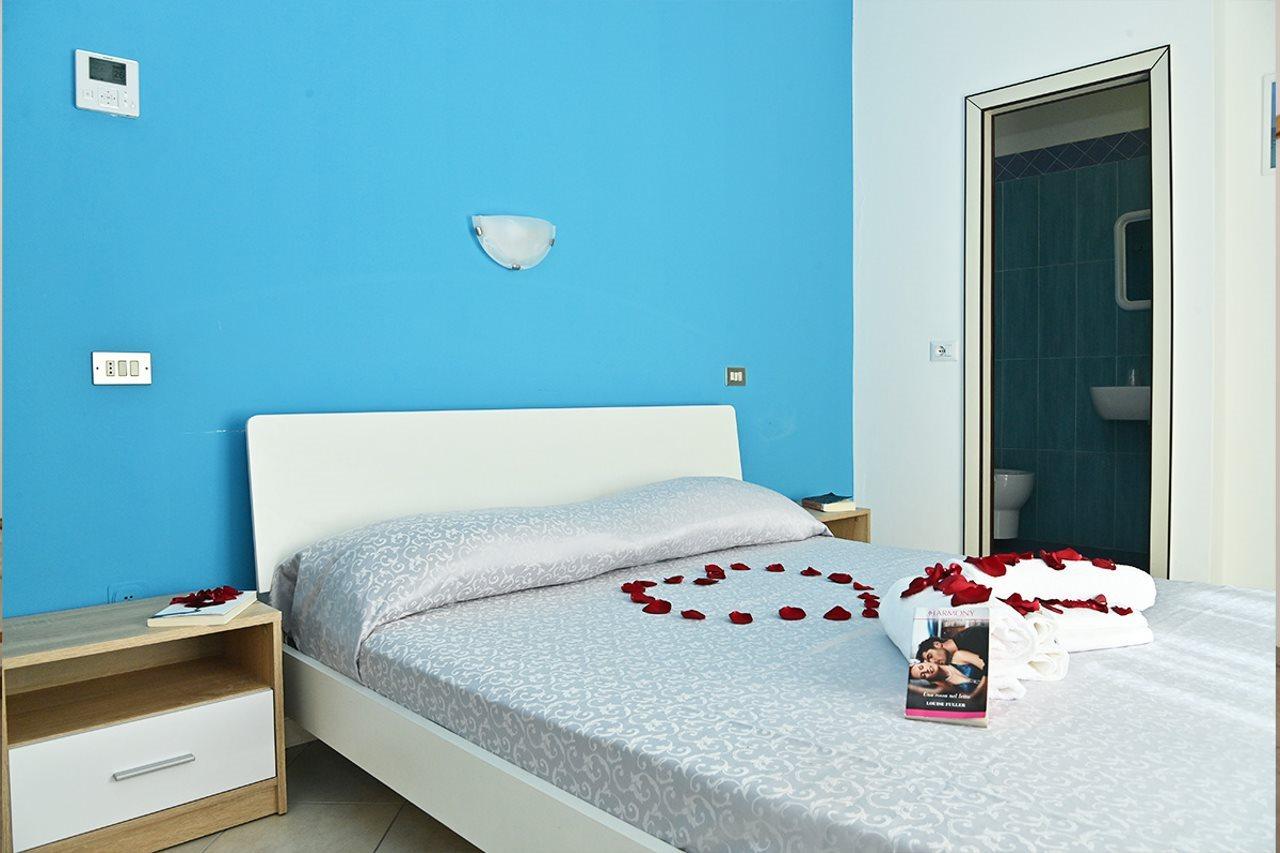 Hotel Italy Misano Adriatico Exteriör bild